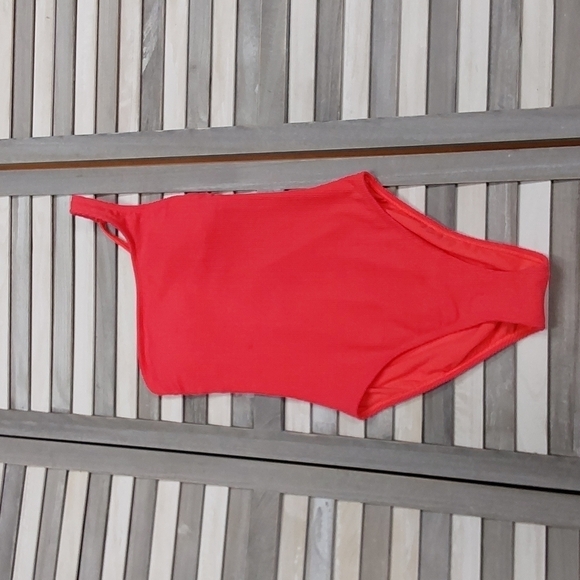 Juniors' Textured One Shoulder One Piece Swimsuit | Xhilaration  | Medium (4/6) - Picture 1 of 9
